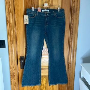 Mossimo Denim Flare Stretch Jean Size 17 NWT